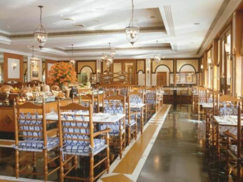 Trident Jaipur Hotell Eksteriør bilde The restaurant