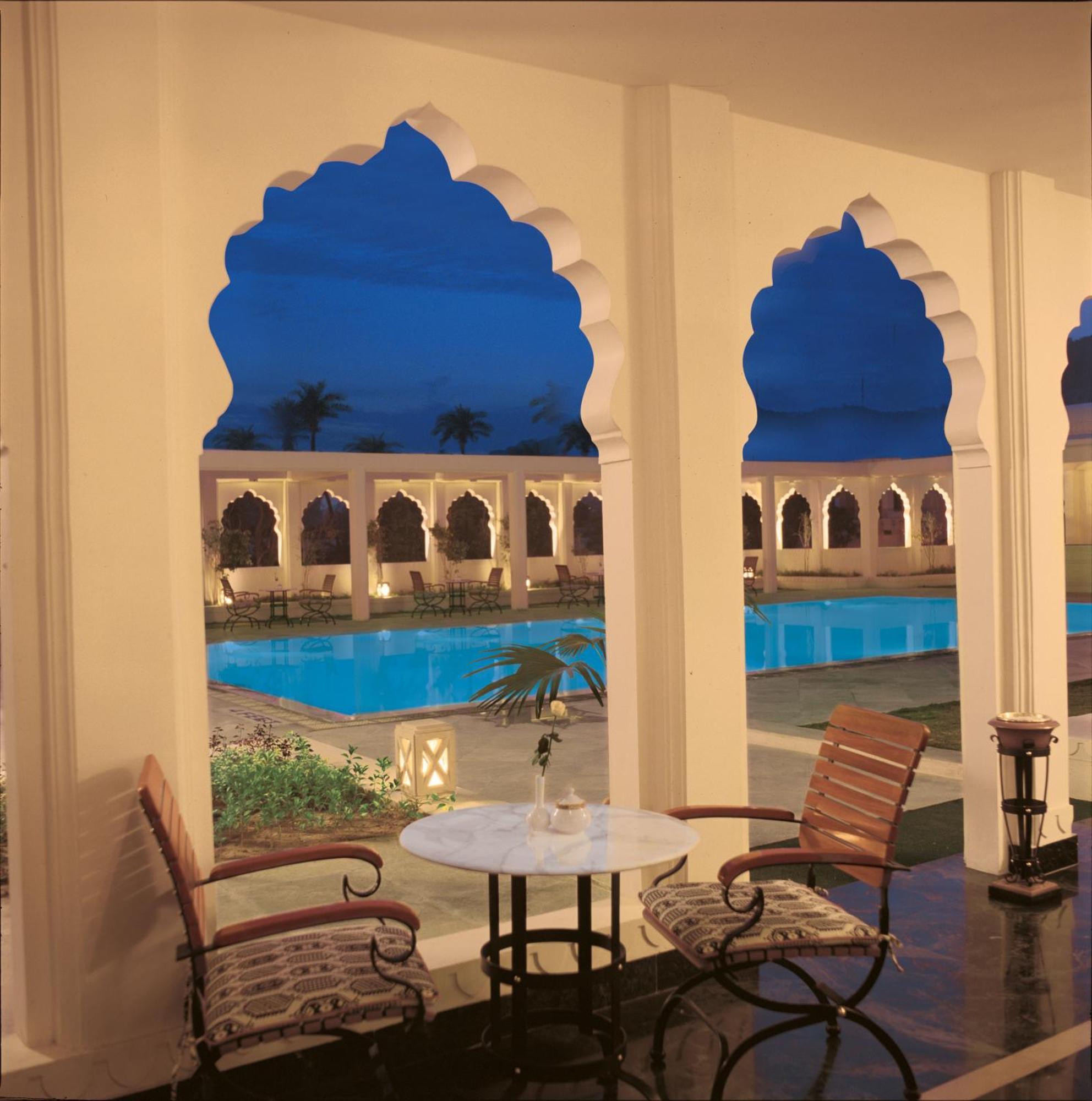 Trident Jaipur Hotell Restaurant bilde The Imperial, New Delhi
