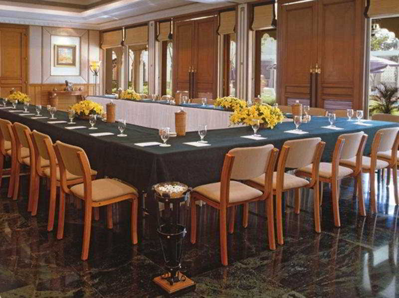 Trident Jaipur Hotell Eksteriør bilde Meeting room